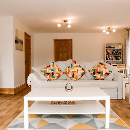 Holly Cottage, 2 Bed House, Sleeps 6 Cleobury Mortimer Exteriér fotografie