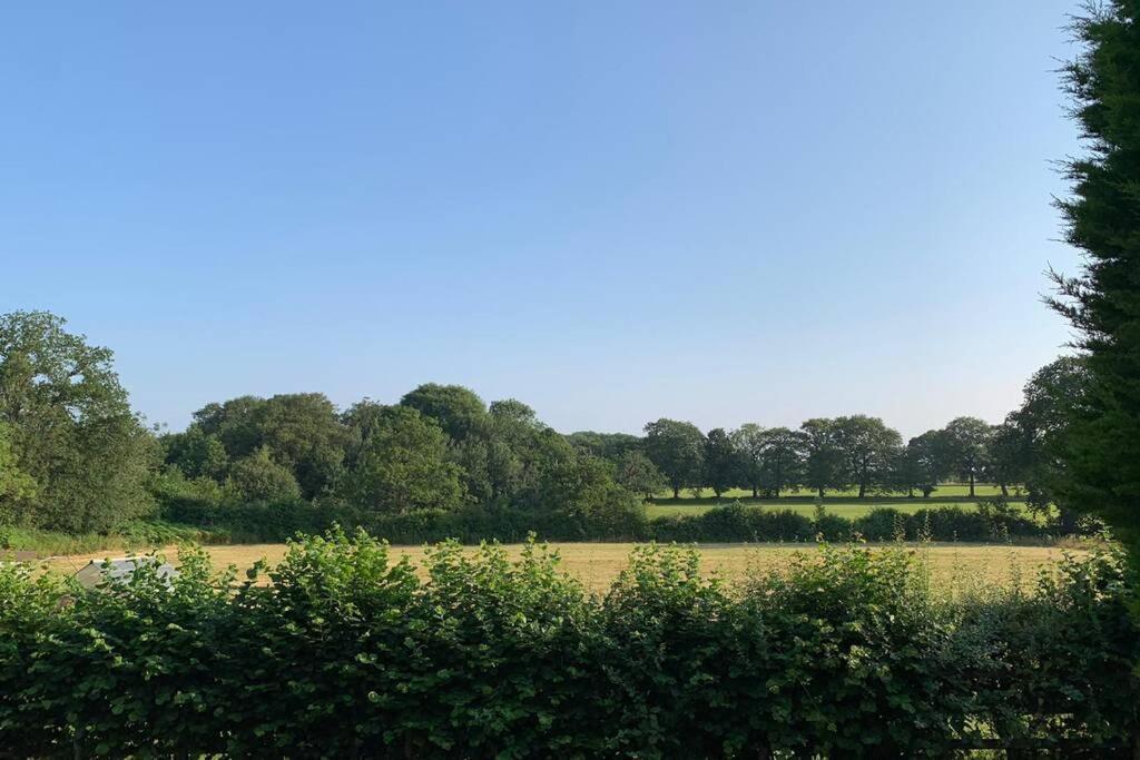 Holly Cottage, 2 Bed House, Sleeps 6 Cleobury Mortimer Exteriér fotografie